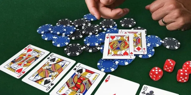 Cách chơi Sâm Lốc chuyên nghiệp giúp bạn nâng cao kỹ năng 1 Sơ lược về cách chơi Sâm Lốc