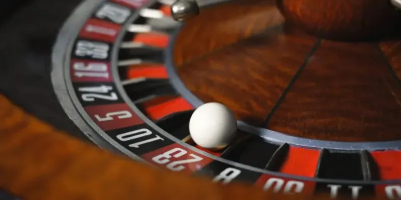 Mẹo cá cược Roulette – Cách tăng tỷ lệ chiến thắng dễ dàng 4 Top mẹo cá cược roulette tối ưu hóa tỷ lệ thắng